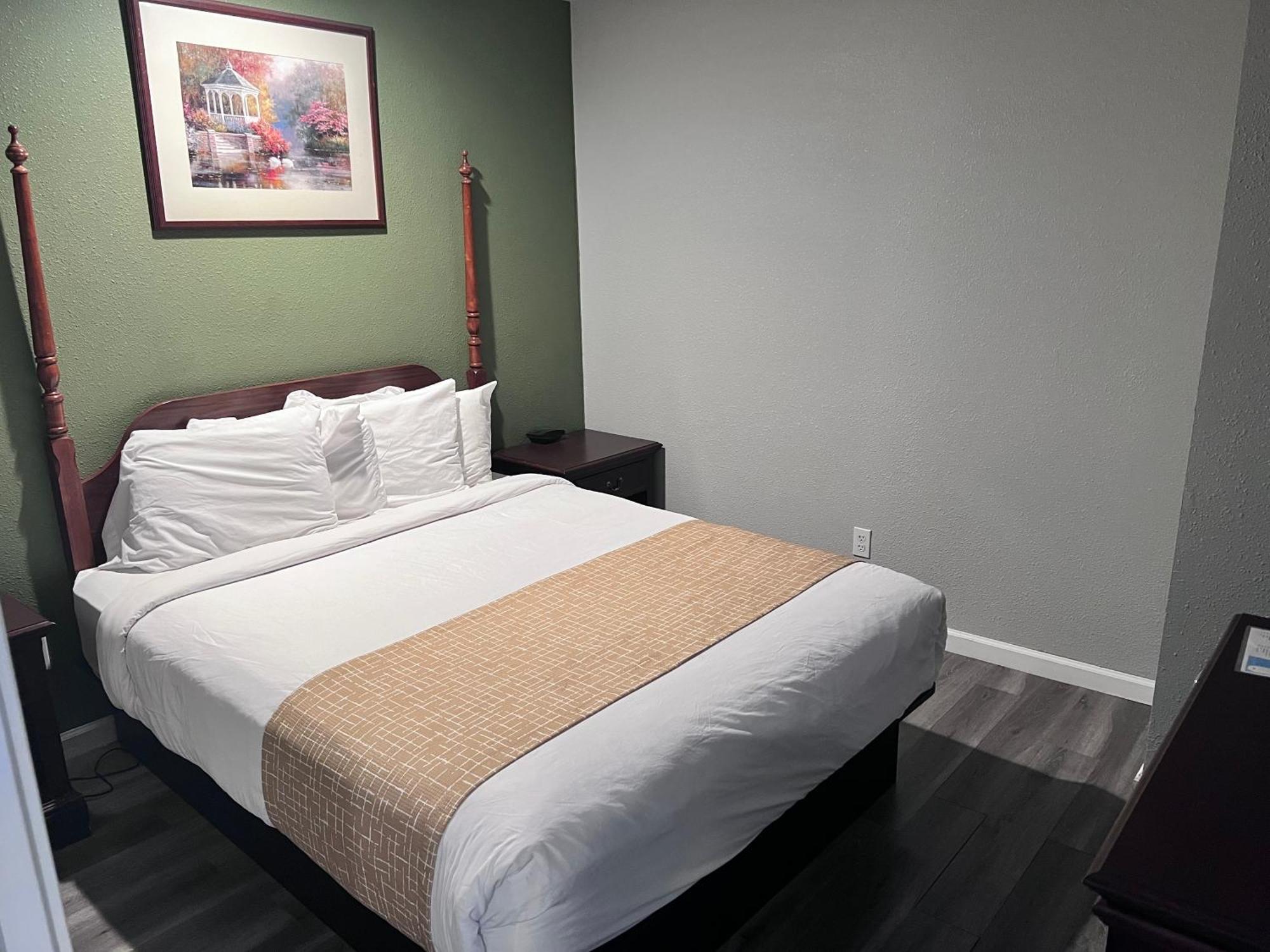 Travelodge By Wyndham Redding Ca Extérieur photo